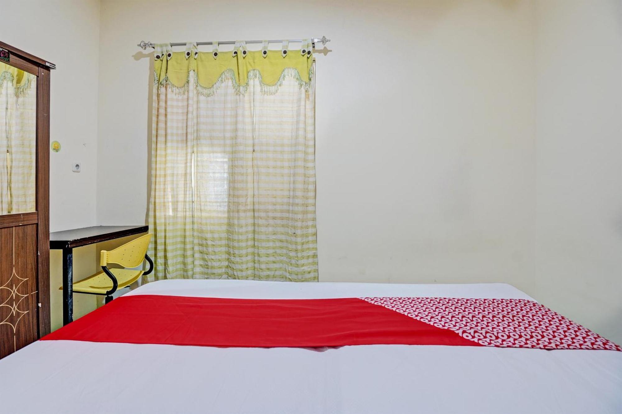 Oyo 93112 Garden Homestay 3 Merlion Surabaja Zewnętrze zdjęcie