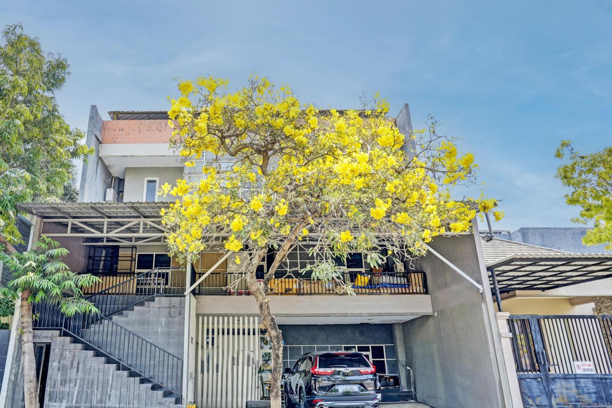 Oyo 93112 Garden Homestay 3 Merlion Surabaja Zewnętrze zdjęcie